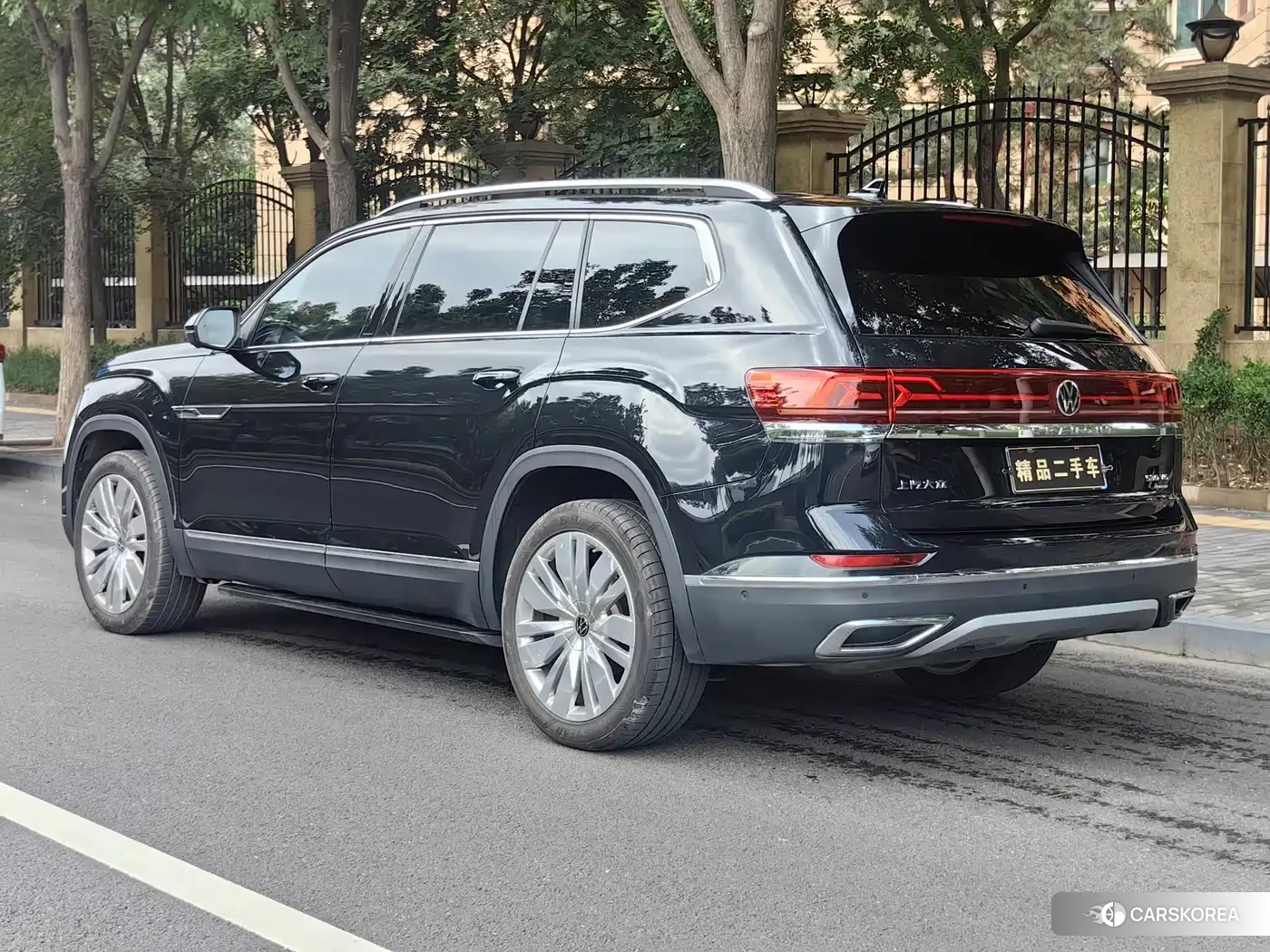 Volkswagen Touareg id 4634851 из Китая 25