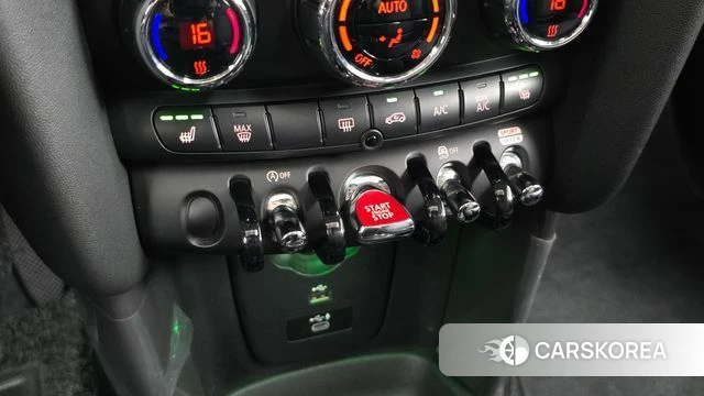 Mini Cooper id 4637005 из Кореи 25