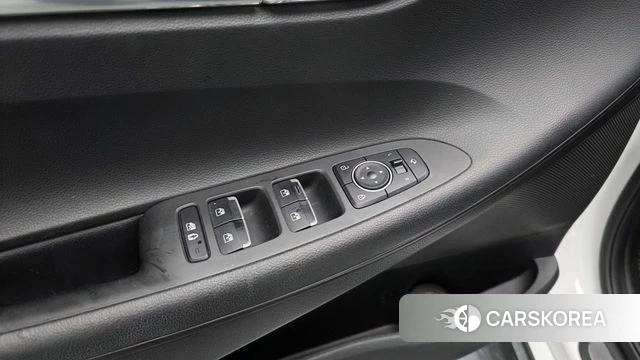 Hyundai The New Grandeur IG Hybrid id 4500565 из Кореи 25