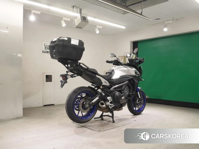 Yamaha MT-09 id 3945969 из Японии 25
