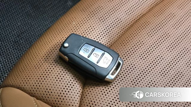 Ssangyong Torres id 4735641 из Кореи 25