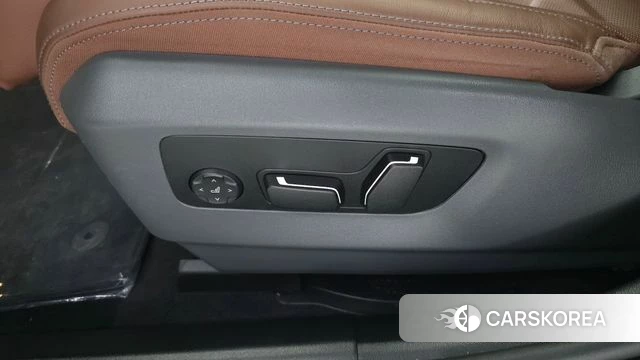 BMW 5 Series (G60) id 4302440 из Кореи 25