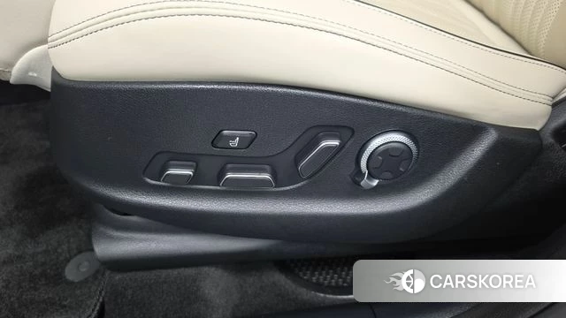 Genesis GV70 id 4757983 из Кореи 25