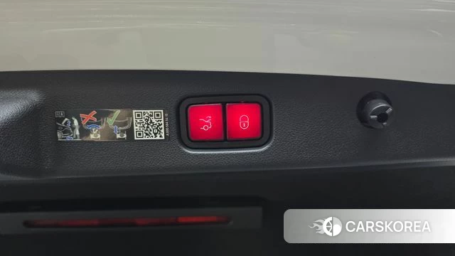 Mercedes-Benz E-Class W214 id 4655828 из Кореи 25