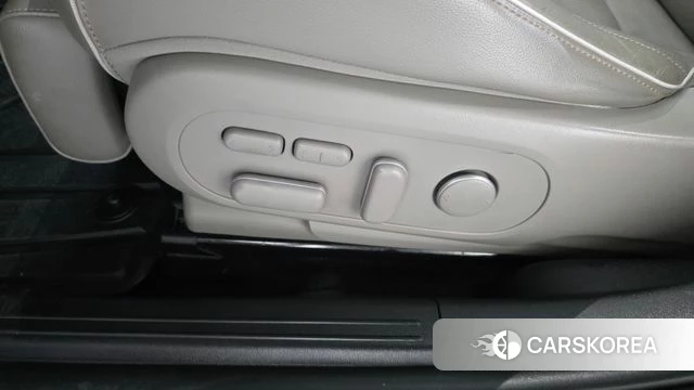 Hyundai Ionic 5 id 4415971 из Кореи 25