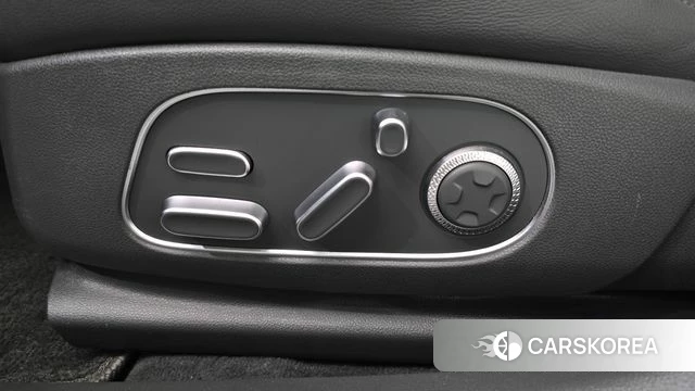 Genesis G90 (RS4) id 4774208 из Кореи 25