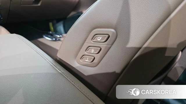 Hyundai Grandeur Hybrid (GN7) id 4904356 из Кореи 25