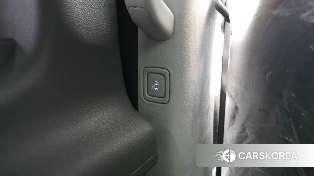 Hyundai Staria id 4329617 из Кореи 25