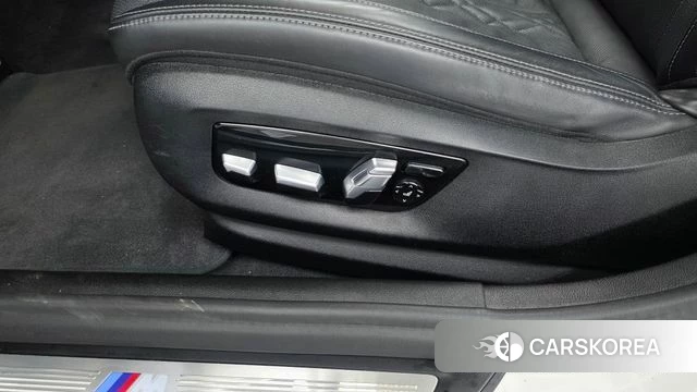 BMW 5 Series (G30) id 4581164 из Кореи 25