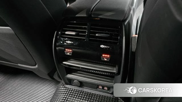 BMW 5 Series (G30) id 4528818 из Кореи 25