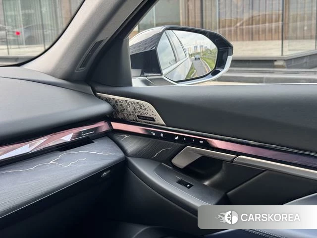BMW 5 series id 4301323 из Китая 25