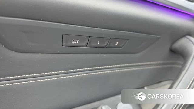 BMW 5 Series (G30) id 4872798 из Кореи 25