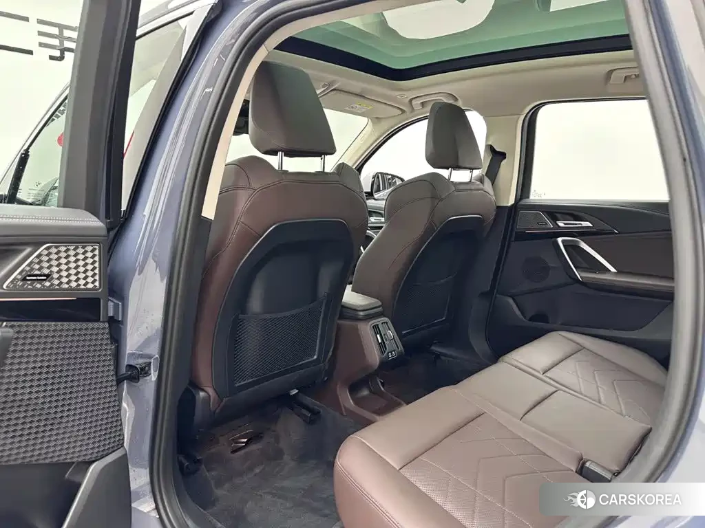 BMW X1 id 4599652 из Китая 25