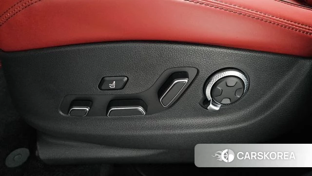 Genesis GV70 id 4590573 из Кореи 25