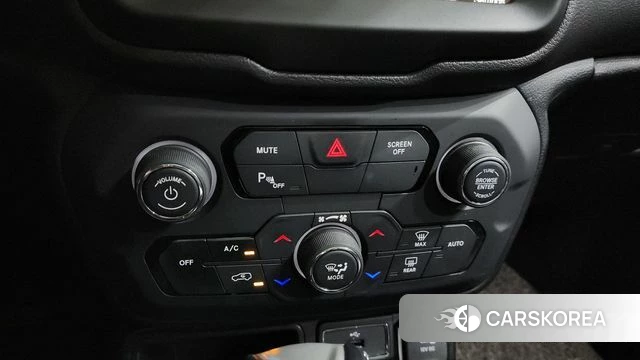Jeep Renegade id 4416341 из Кореи 25