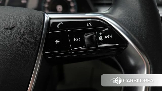 Audi e-Tron id 4344903 из Кореи 25