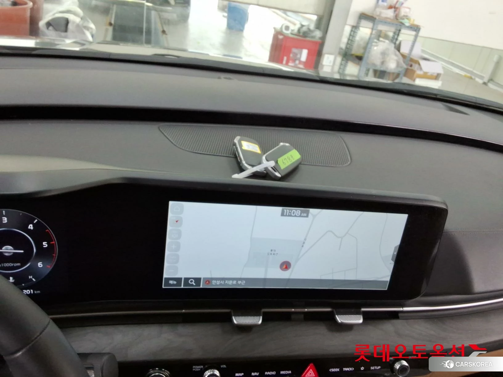 Kia Carnival Limousine id 3875728 из Кореи 25