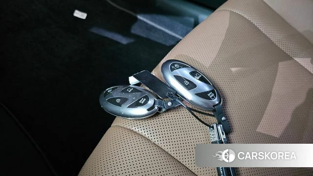 Hyundai Grandeur (GN7) id 4880496 из Кореи 25