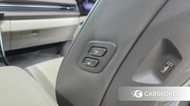 Kia Carnival 4th generation id 4416208 из Кореи 25