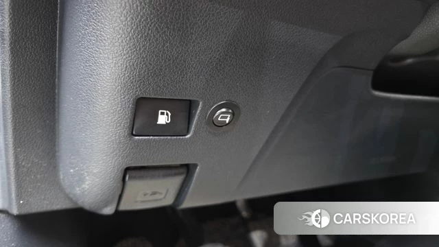 Toyota Prius 4th Generation id 4793419 из Кореи 25