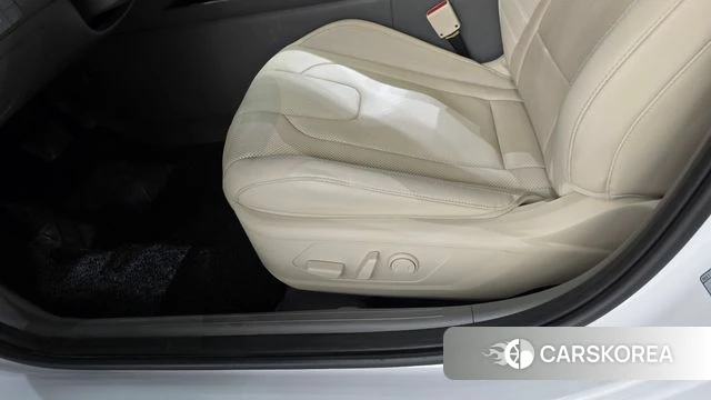 Hyundai The New Avante (CN7) id 4421948 из Кореи 25