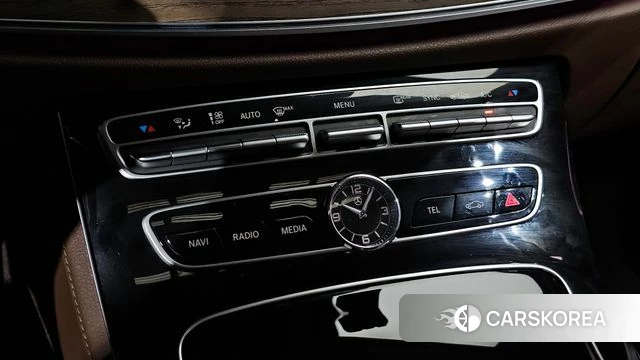 Mercedes-Benz E-Class W213 id 4633318 из Кореи 25