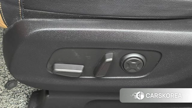 Kia Carnival 4th generation id 4542341 из Кореи 25