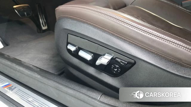 BMW 5 Series (G30) id 4529225 из Кореи 25