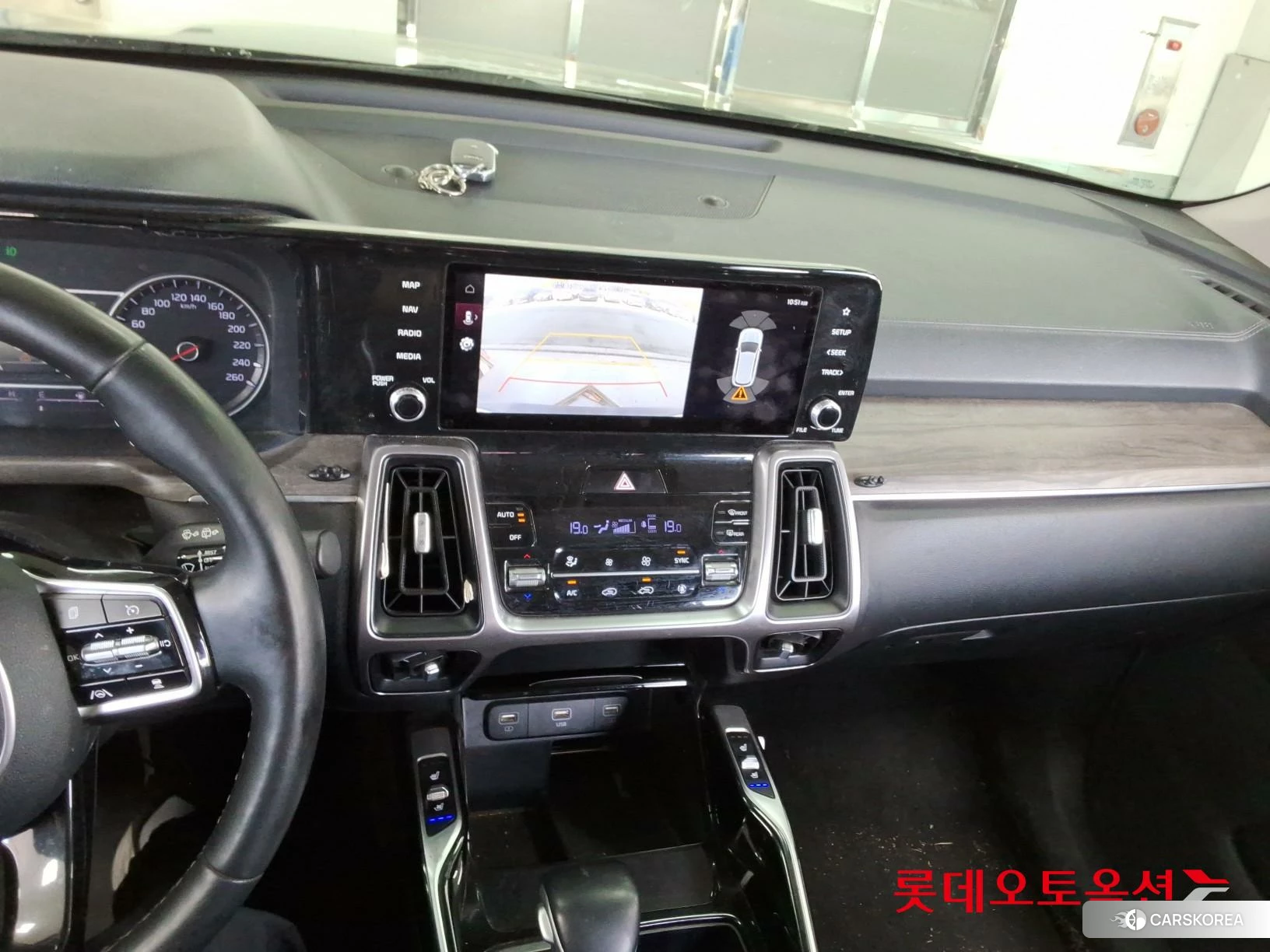 Kia Sorento id 4289597 из Кореи 25
