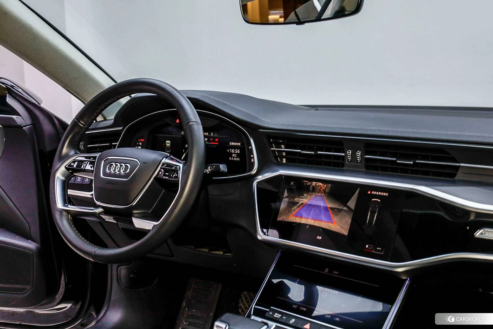 Audi A7L id 4467994 из Китая 25