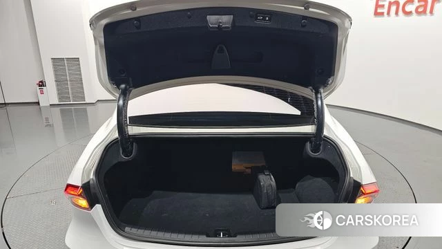 Hyundai The New Grandeur IG Hybrid id 4758922 из Кореи 25