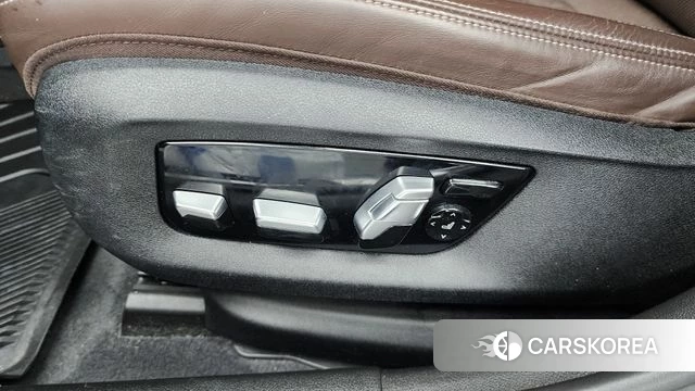 BMW 5 Series (G30) id 4620571 из Кореи 25