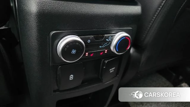 Ford Explorer 6th Generation id 4195702 из Кореи 25