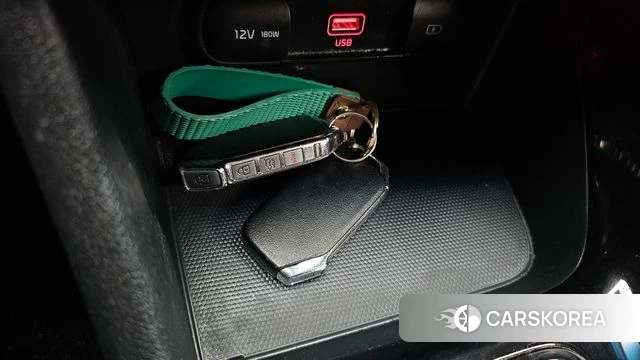 Kia The New Niro id 4836929 из Кореи 25