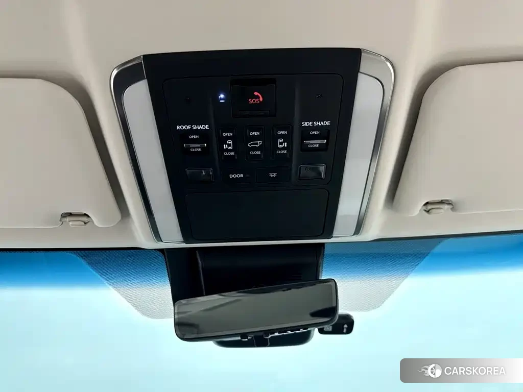 Lexus LM id 4654456 из Китая 25