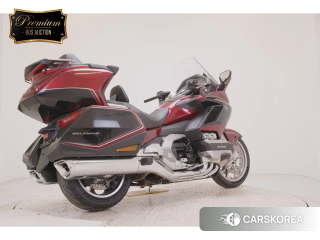 Honda GL1800 TOUR DCT id 4030592 из Японии 25