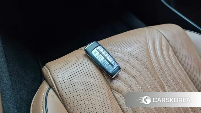 Genesis G80 (RG3) id 4195015 из Кореи 25