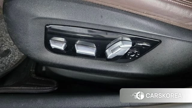 BMW 5 Series (G30) id 4410695 из Кореи 25