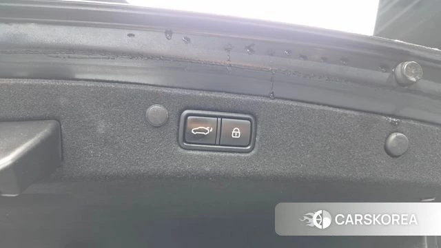 Hyundai The New Grandeur IG Hybrid id 4268372 из Кореи 25
