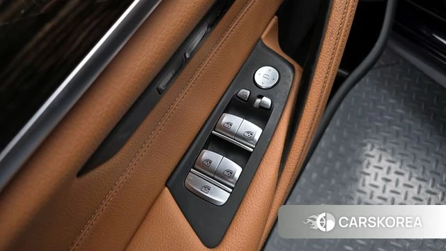BMW 5 Series (G30) id 4245120 из Кореи 25
