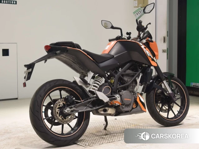 KTM 125 DUKE id 3939676 из Японии 25