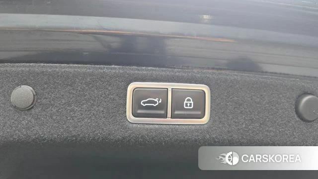 Hyundai Grandeur (GN7) id 4585039 из Кореи 23