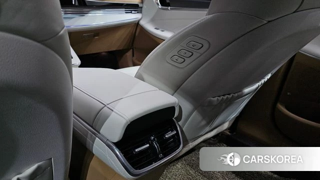 Hyundai The New Grandeur IG id 4604621 из Кореи 25