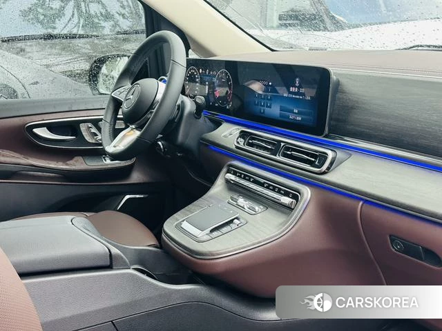 Mercedes-Benz V-class id 4359657 из Китая 25