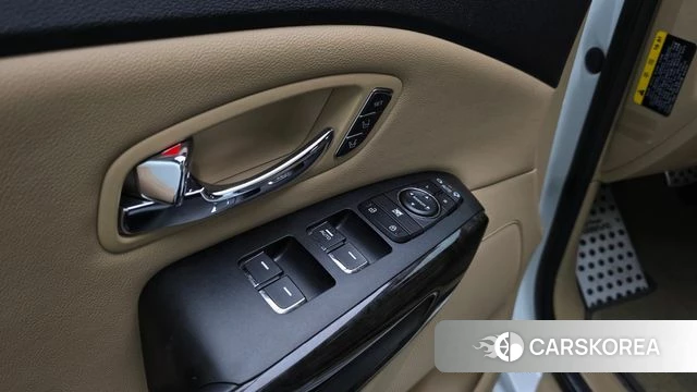 Kia The New Carnival id 4581679 из Кореи 25