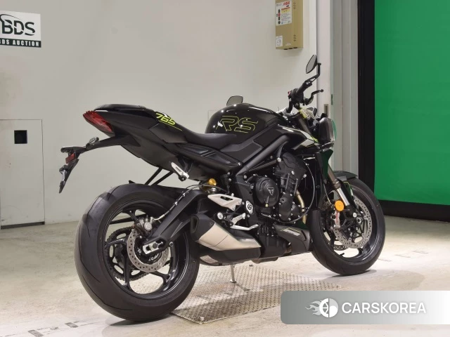 Triumph STREET TRIPLE 765 RS id 4182748 из Японии 25