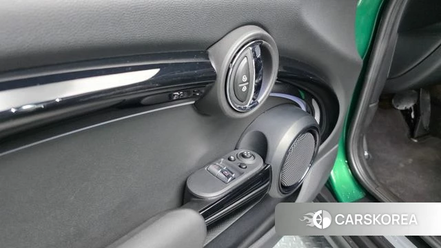 Mini Cooper S id 4550385 из Кореи 25