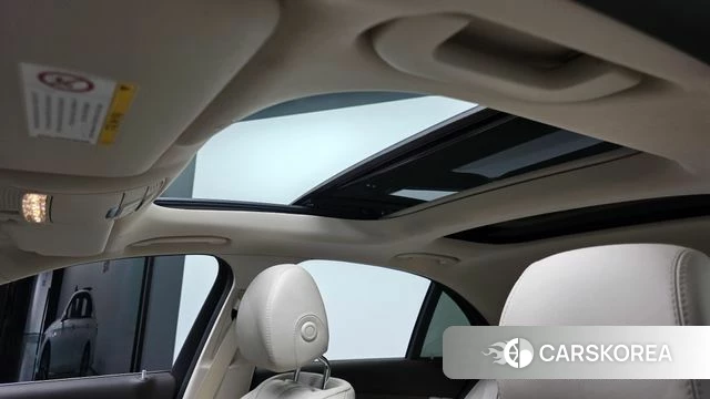 Mercedes-Benz E-Class W213 id 4225375 из Кореи 25