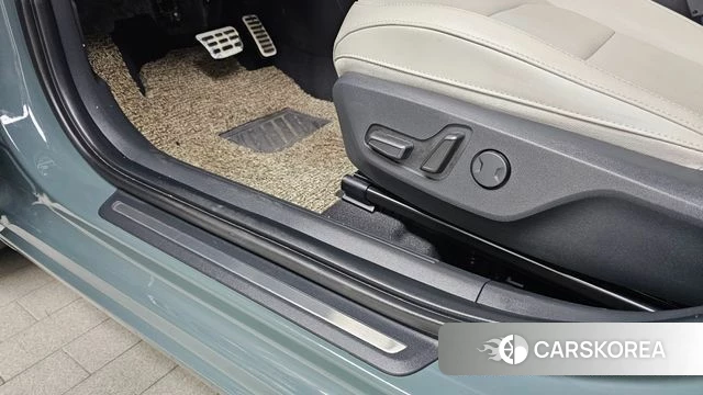 Kia Di Ol Nu Niro id 4774165 из Кореи 25