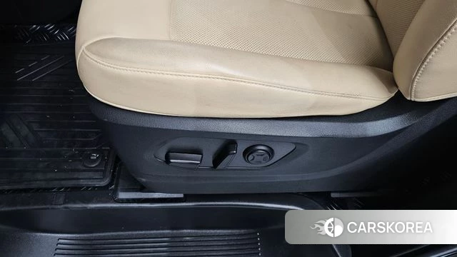 Hyundai Staria id 4488557 из Кореи 25